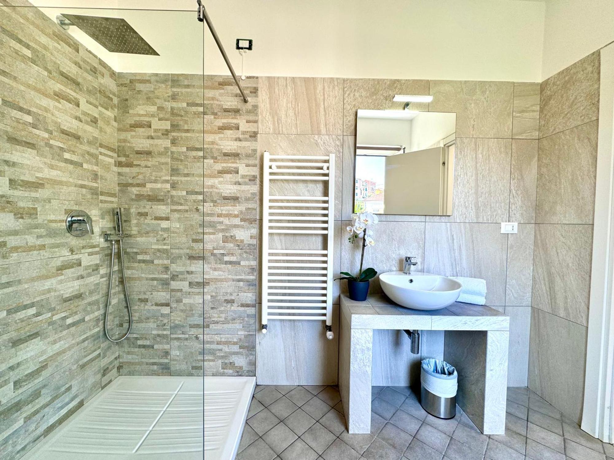 Farmer'S Rooms Специя Экстерьер фото